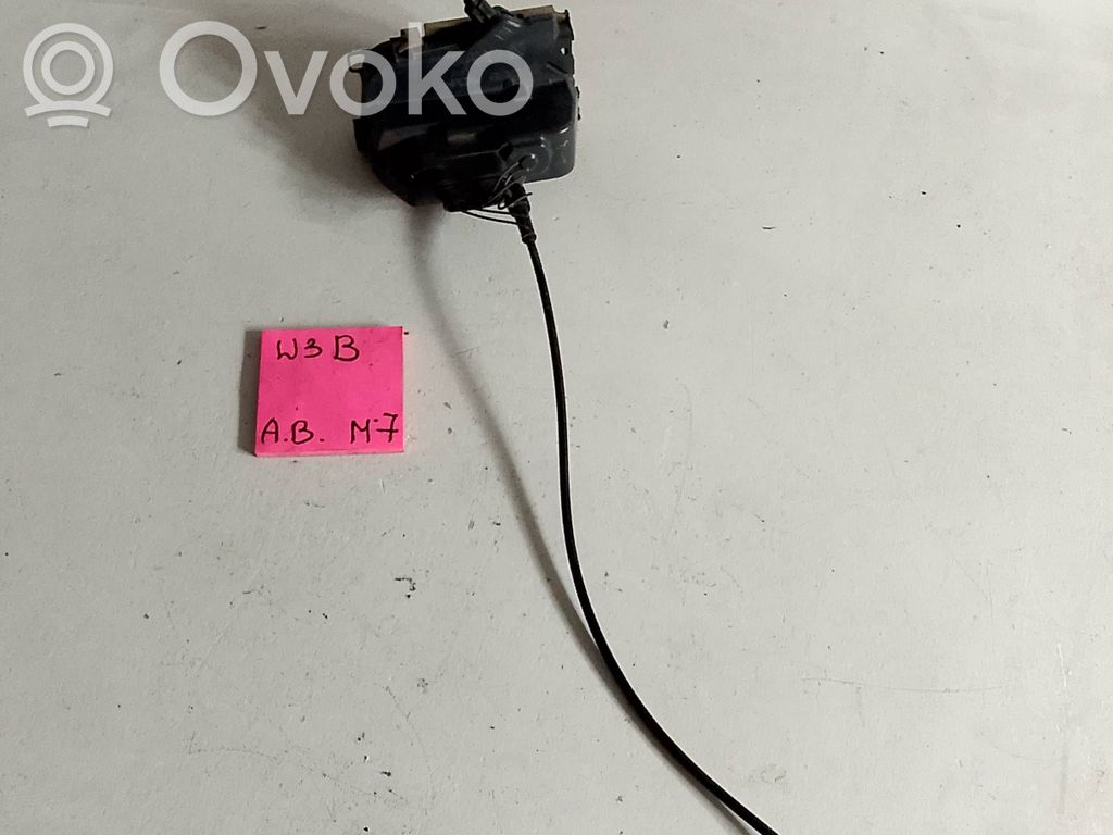 Renault Megane II Rear door lock 