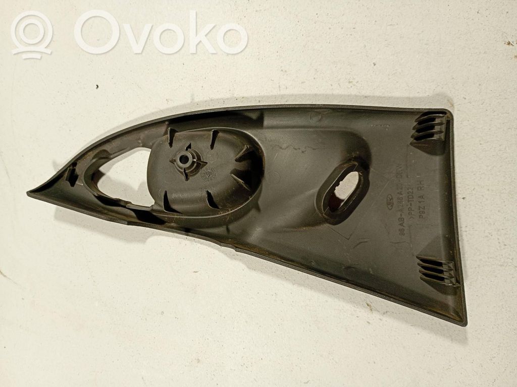 Ford Focus Moldura del panel (Usadas) 