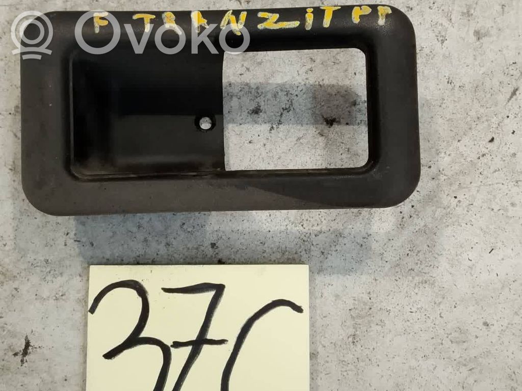 Ford Transit Muu takaoven verhoiluelementti 