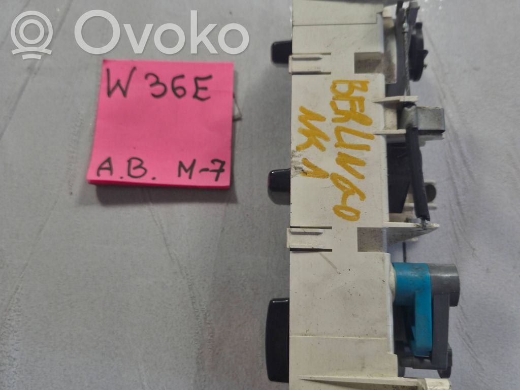 Citroen Berlingo Climate control unit 
