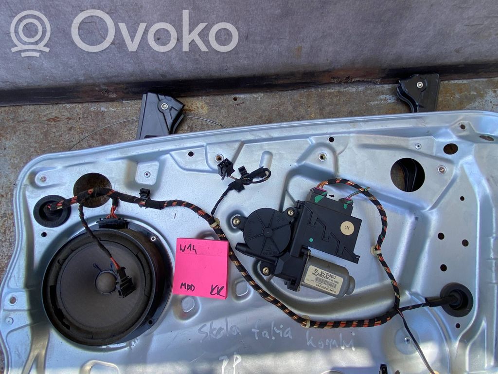 Skoda Fabia Mk1 (6Y) Silnik regulatora szyby drzwi przednich 