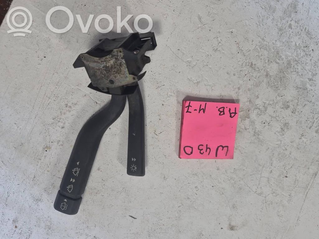 Light switch   95VB11K665AA