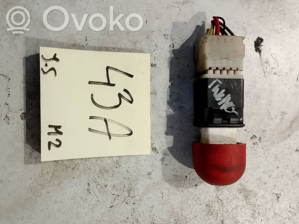 Renault Twingo I Hazard light switch 