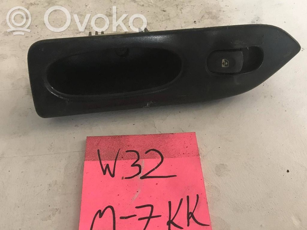 Renault Laguna I Electric window control switch 