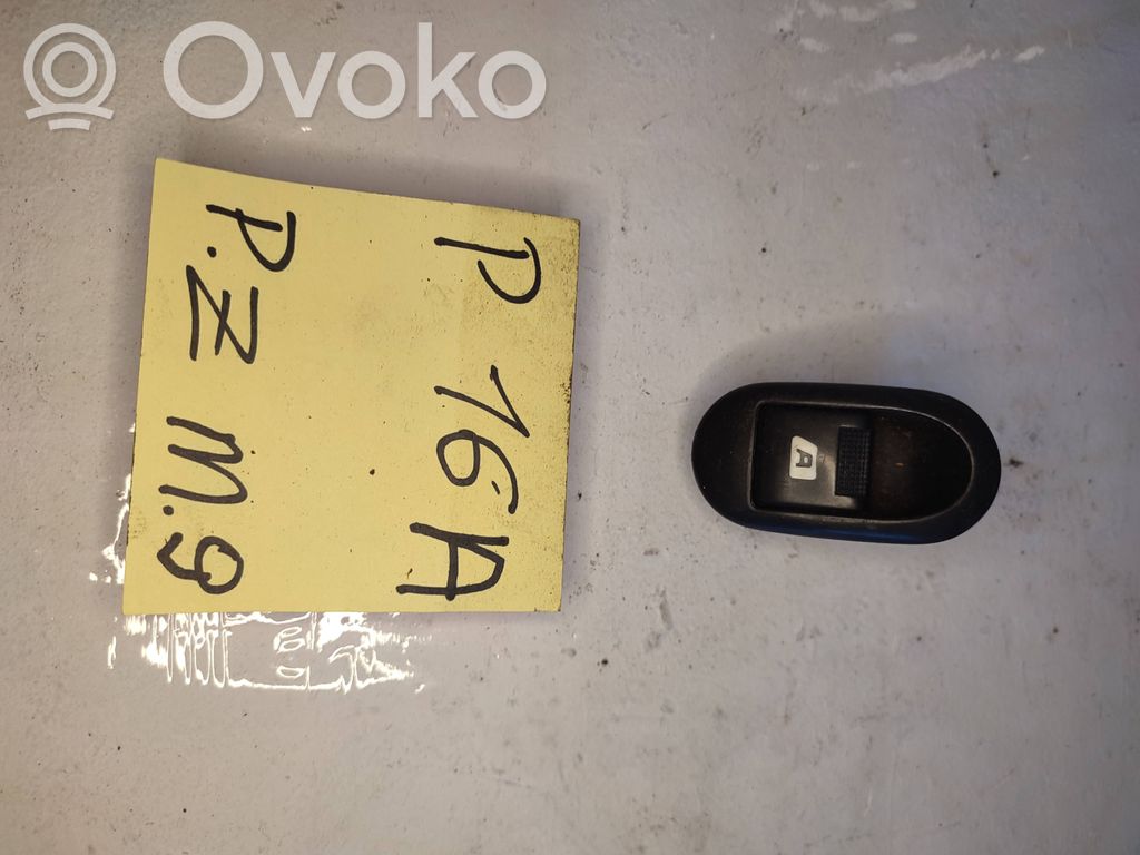 Citroen C3 Electric window control switch 