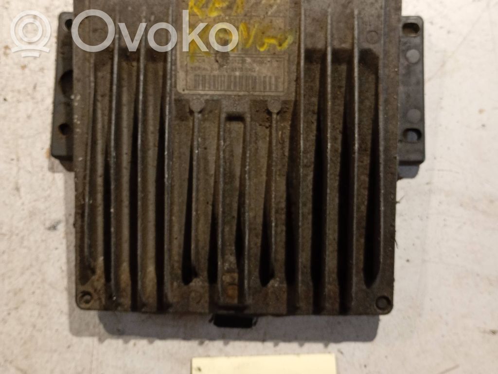 Renault Kangoo II Engine control unit/module 