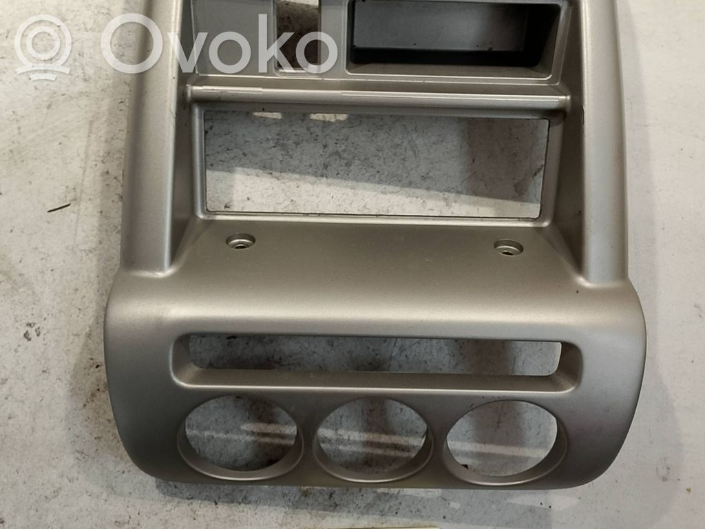 Nissan Micra Muu sisätilojen osa 