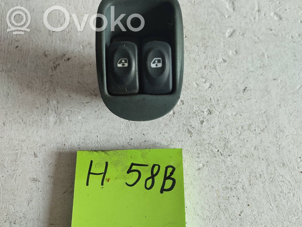 Renault Megane I Przyciski szyb 