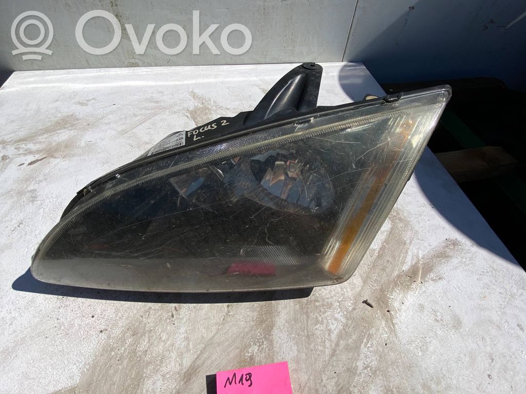 Ford Focus Headlight/headlamp 
