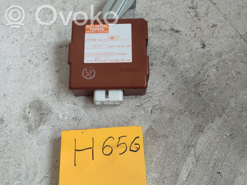 Toyota Corolla Verso E110 Door central lock control unit/module 