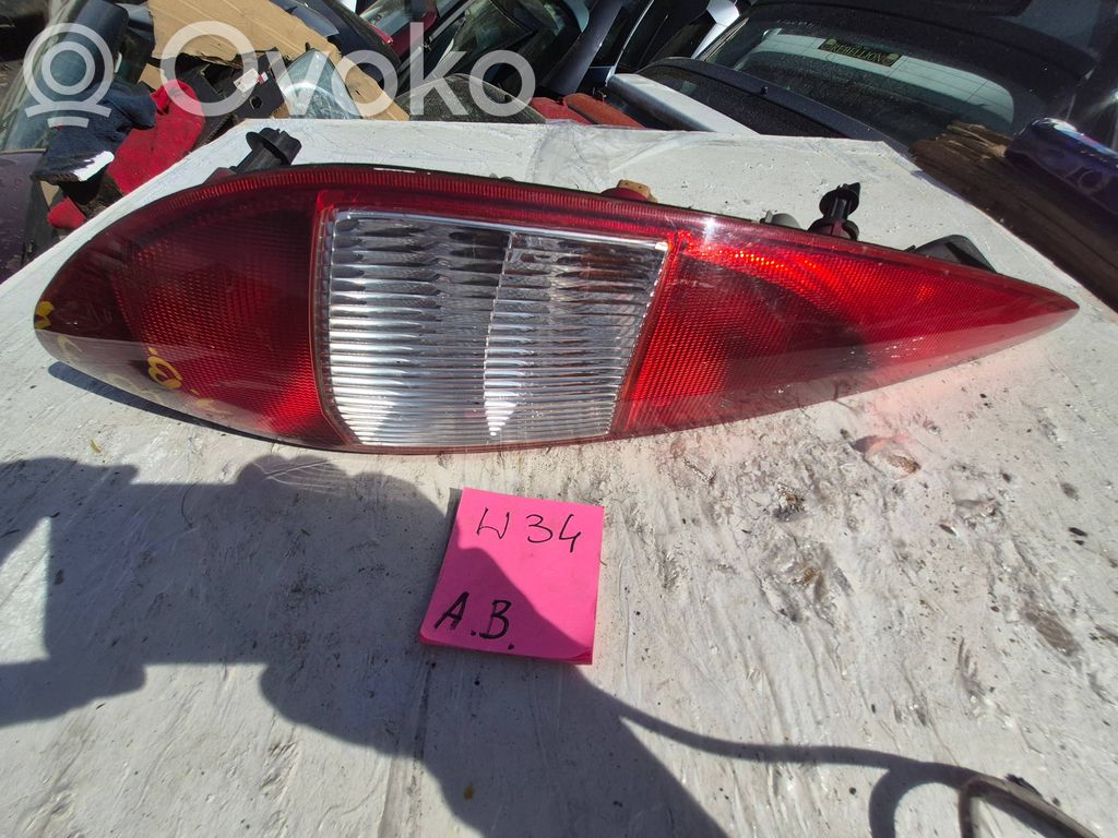 Ford Mondeo Mk III Lampa tylna 