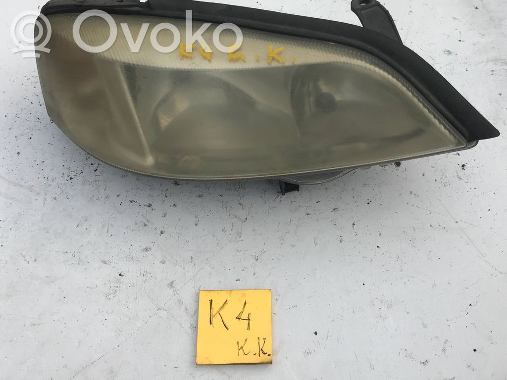 Opel Astra G Lampa przednia 