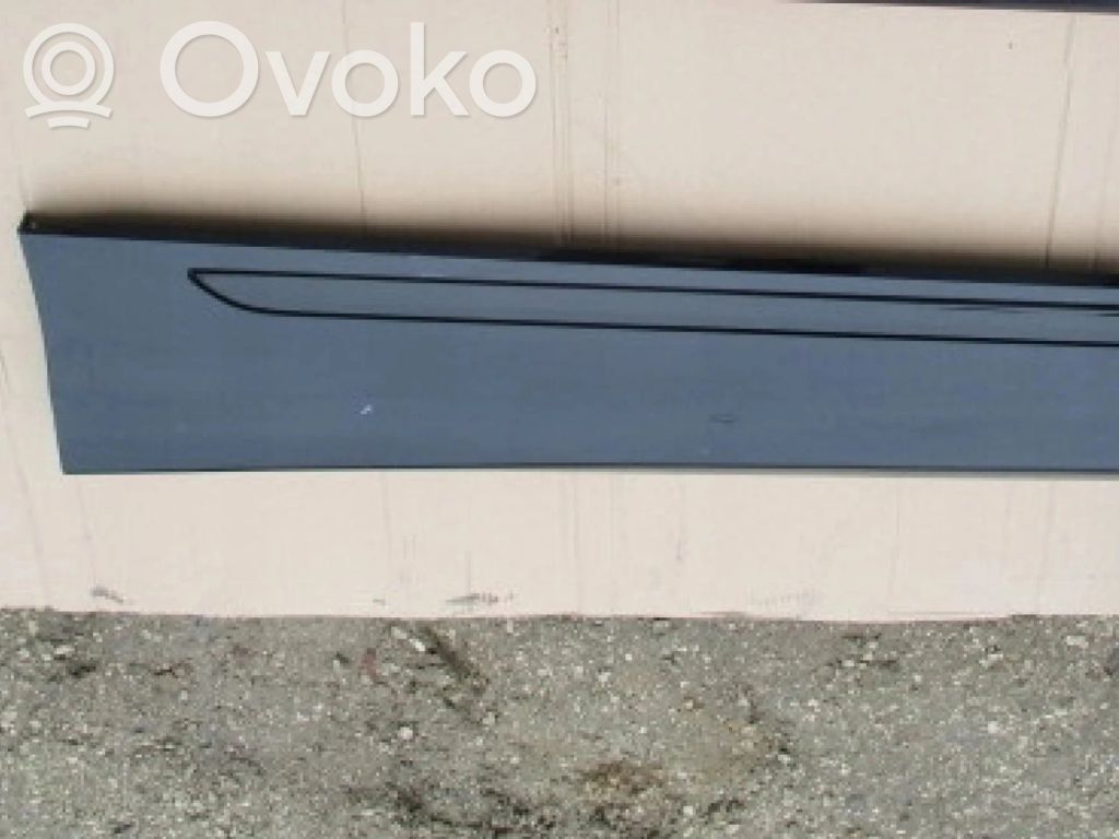 Audi Q8 Listwa drzwi tylnych 