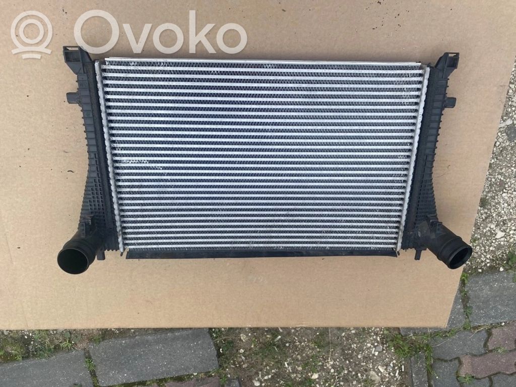 Välijäähdyttimen jäähdytin   5Q0145803R