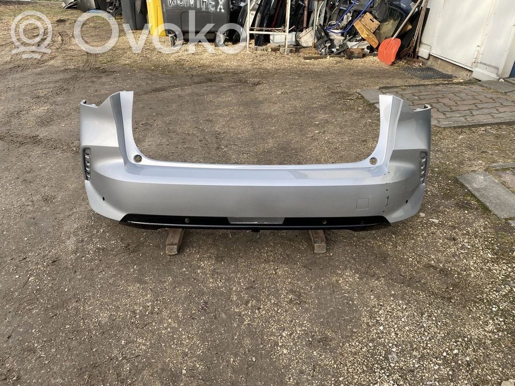 Opel Astra L Parachoques 
