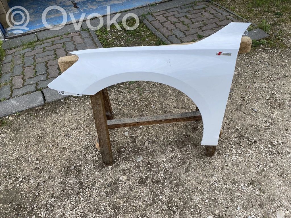 Audi A3 8Y Sparnas 