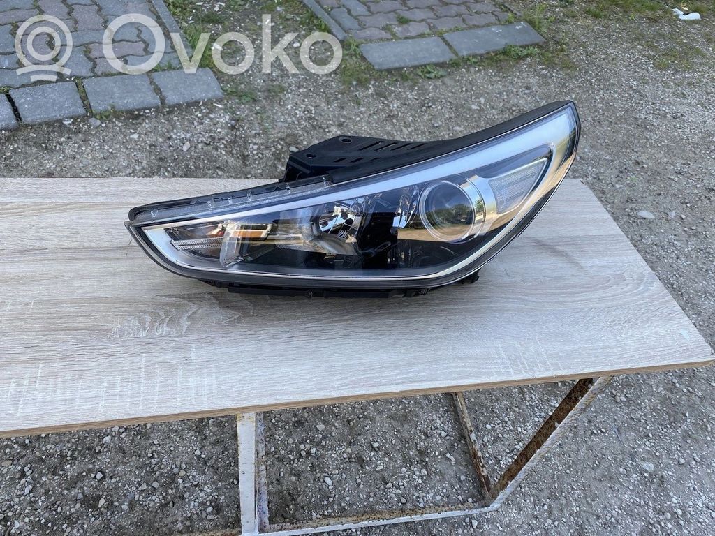 Hyundai i30 Phare frontale 