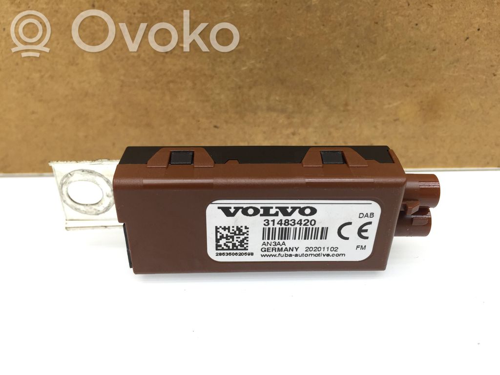 Volvo XC40 Wzmacniacz anteny 
