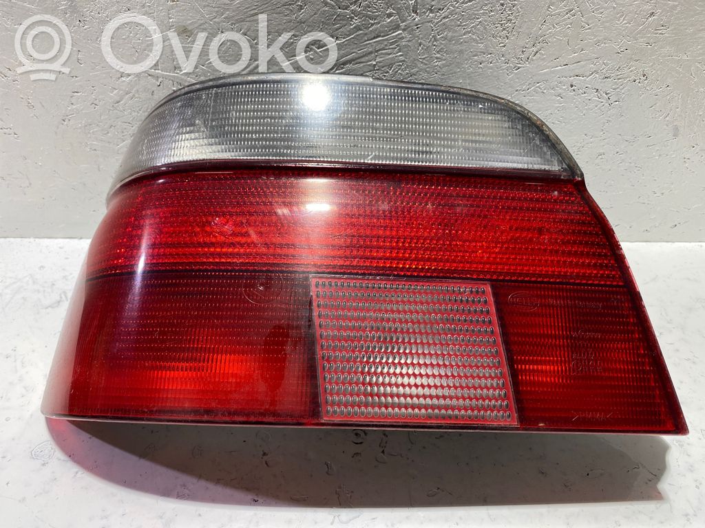 BMW 5 E39 Galinis žibintas kėbule 