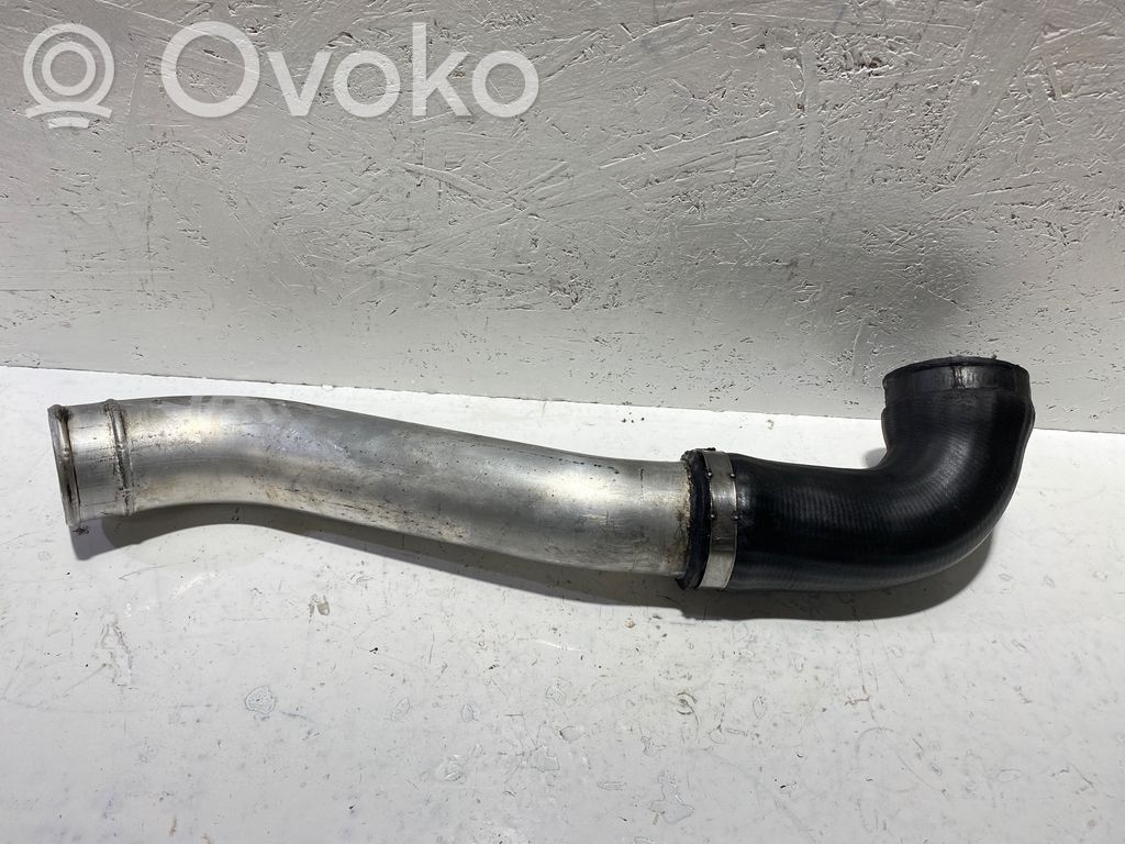BMW 5 E39 Intercooler hose/pipe 