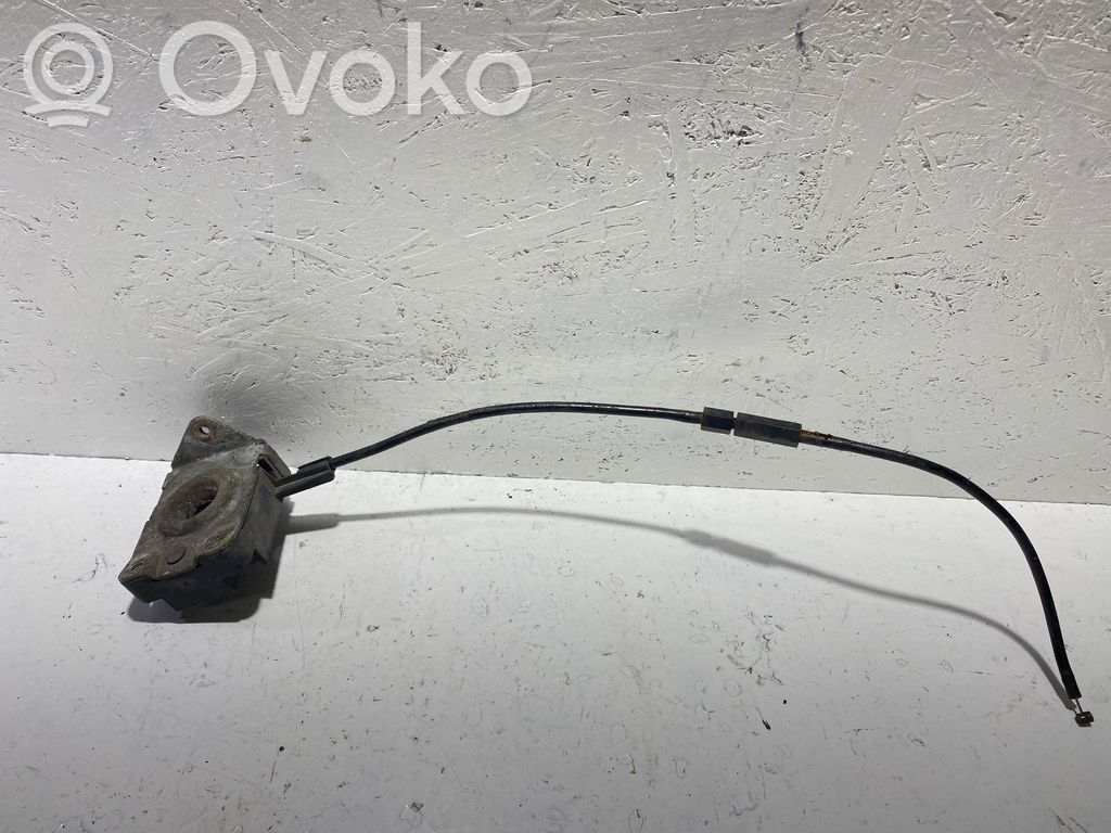 BMW 3 E36 Încuietoare capotă 