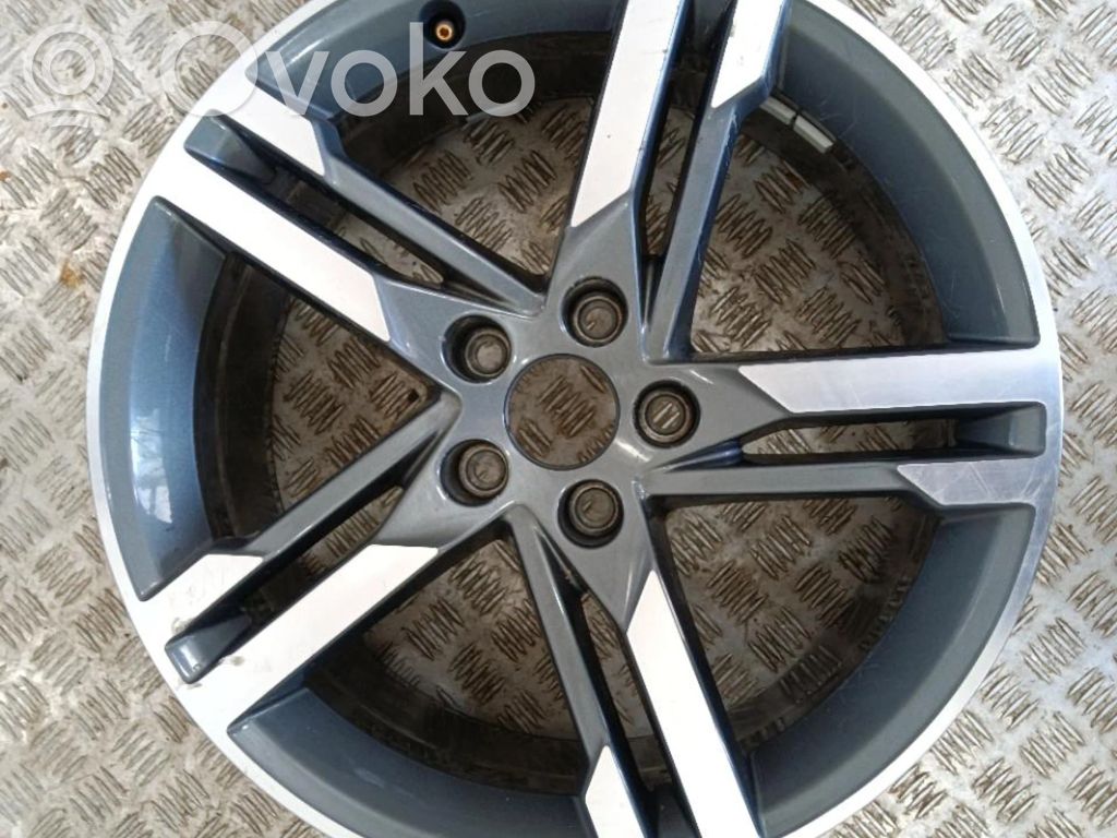 Audi A4 S4 B9 Felgi aluminiowe R18 