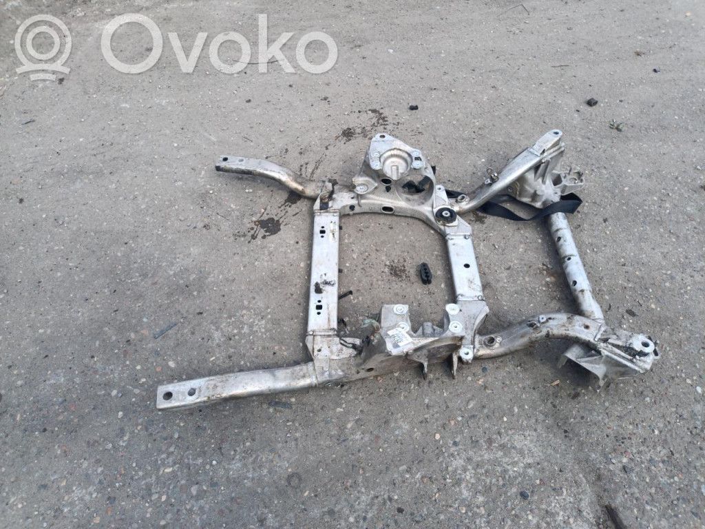 Land Rover Range Rover Sport L320 Rama pomocnicza przednia 