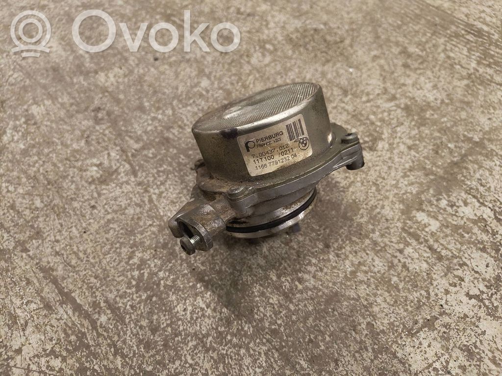 Vacuum pump   7791232,700437012