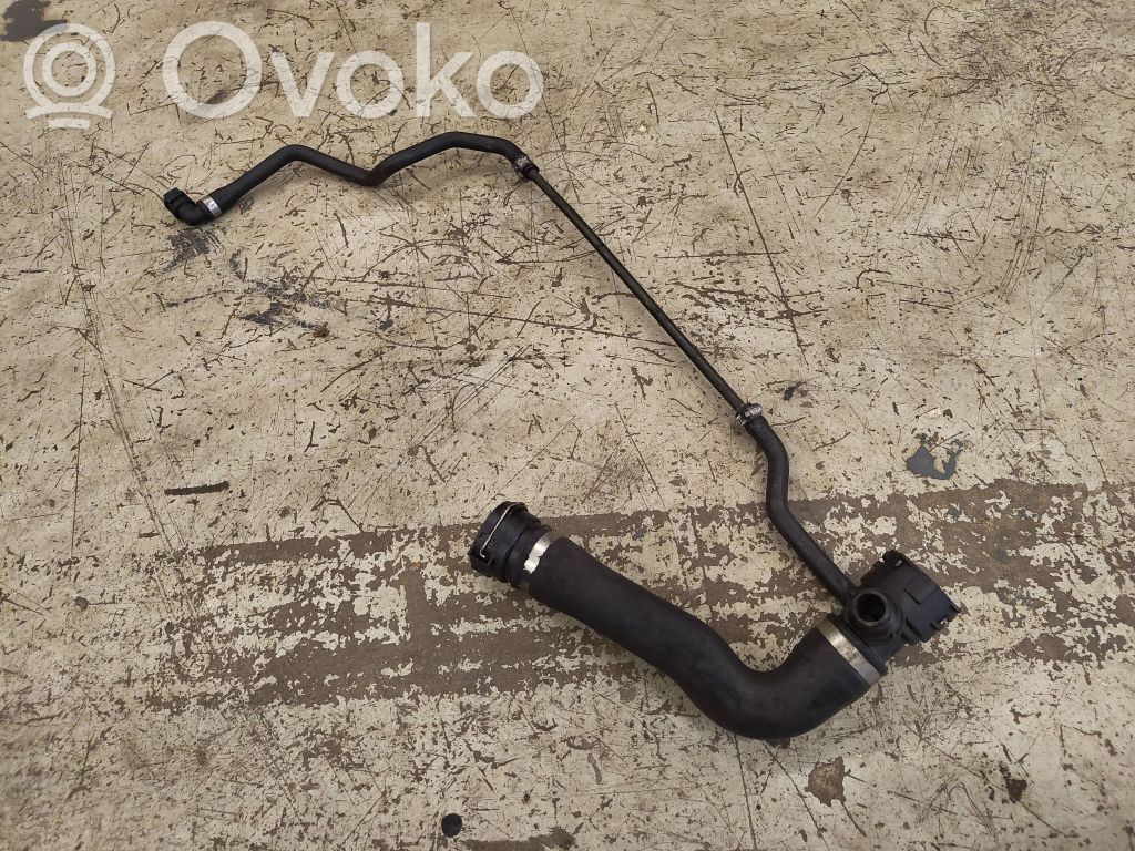 BMW 5 E60 E61 Engine coolant pipe/hose 