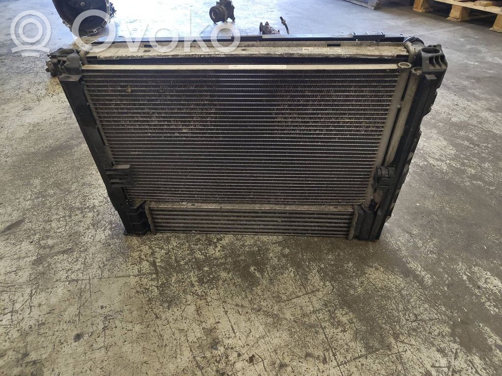Dzesēšanas šķidruma radiators   781025803,3035043