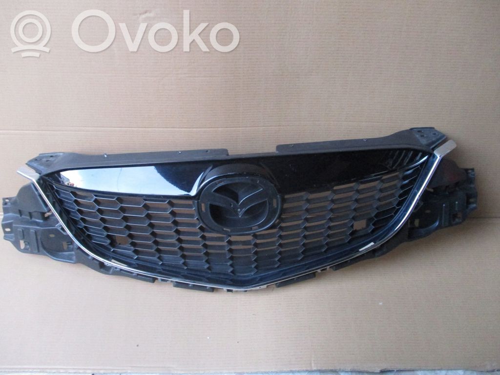 Mazda CX-5 Etupuskurin ylempi jäähdytinsäleikkö 