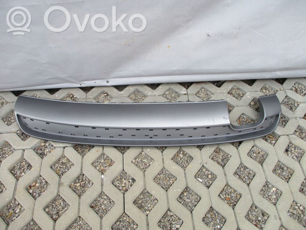 Audi A3 S3 8V Moldura inferior del parachoques trasero 