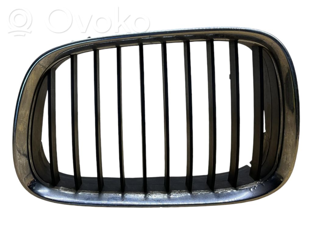 BMW 5 E39 Front grill 