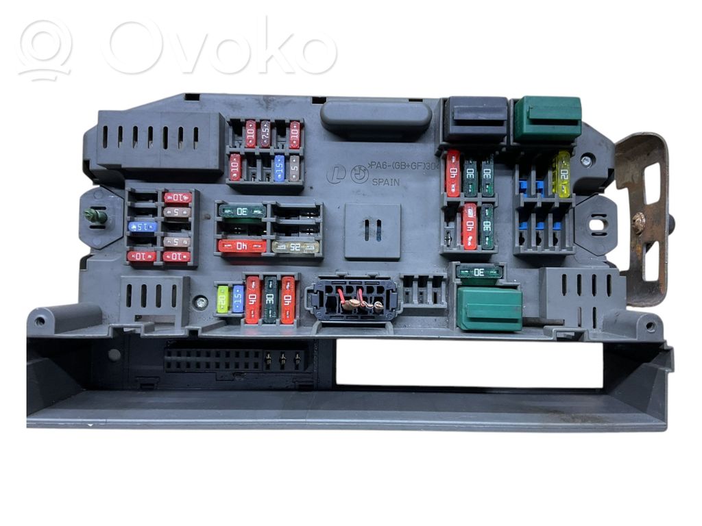 BMW X5 E70 Fuse module 