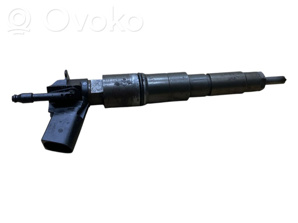 BMW 7 E65 E66 Fuel injector 