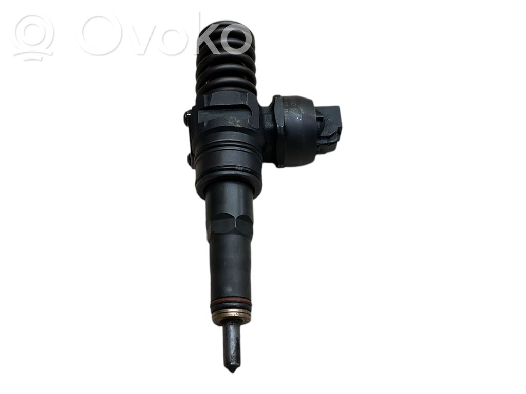 Volkswagen Caddy Inyector de combustible 