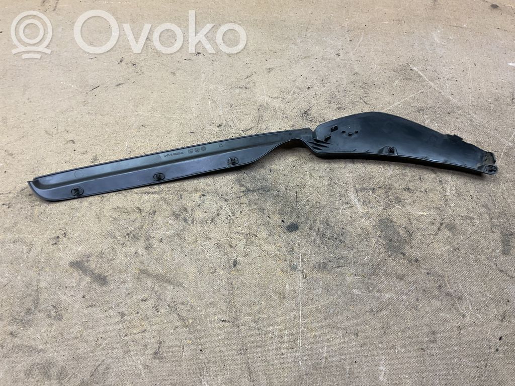 Citroen C5 Tailgate trim 
