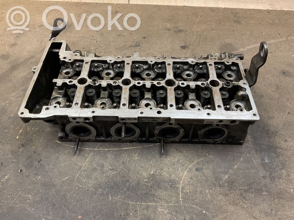 BMW 5 F10 F11 Engine head 
