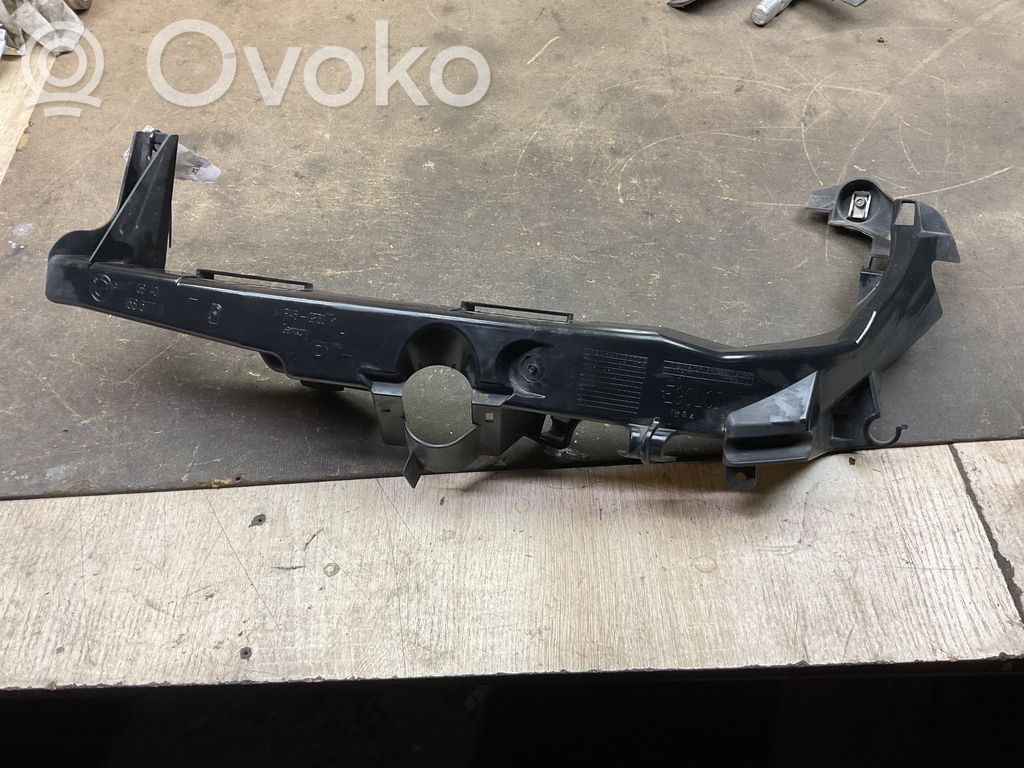 BMW 3 E90 E91 Headlight/headlamp mounting bracket 