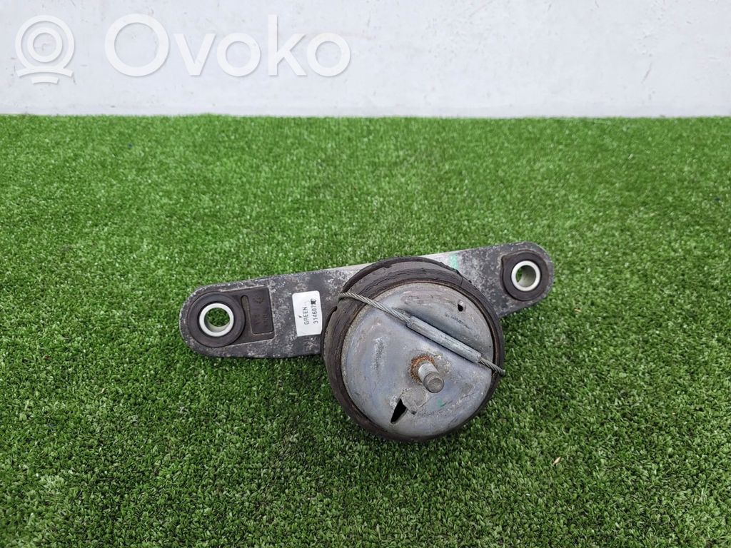 Volvo V40 Engine mount bracket 