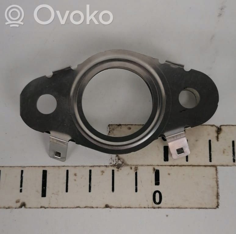 Volvo V60 Przewód / Rura chłodnicy spalin EGR 