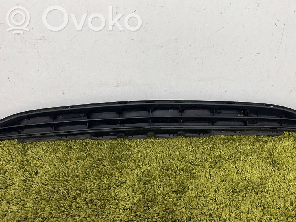 Opel Corsa E Front bumper lower grill 