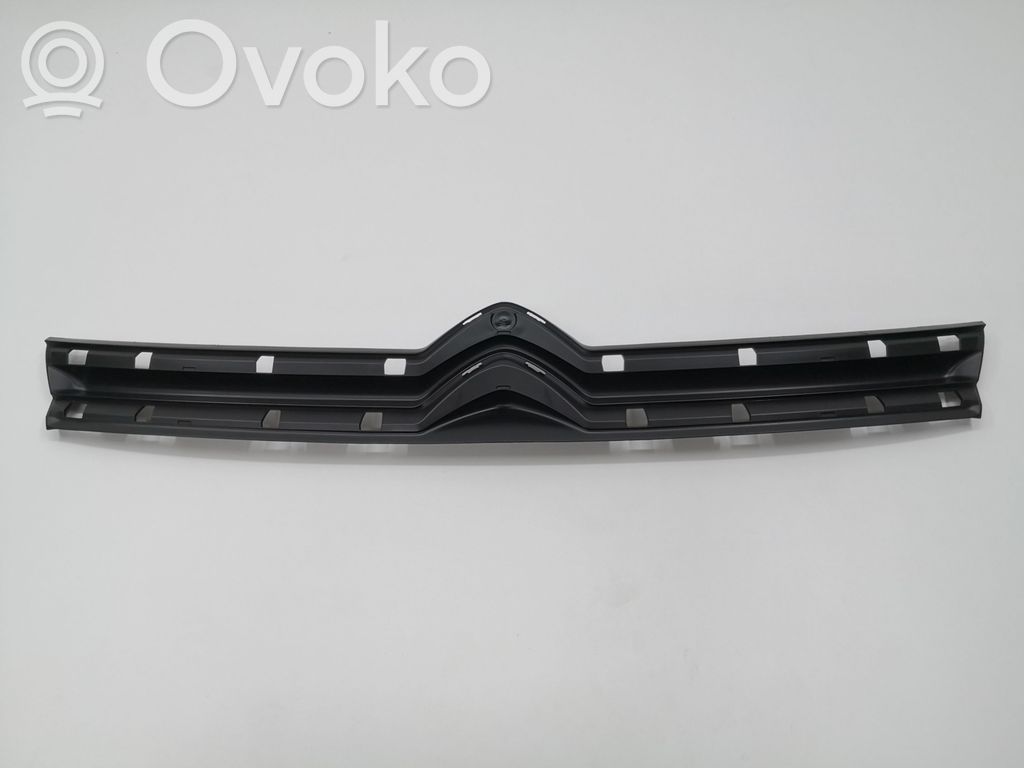 Citroen Jumpy Grille calandre supérieure de pare-chocs avant 
