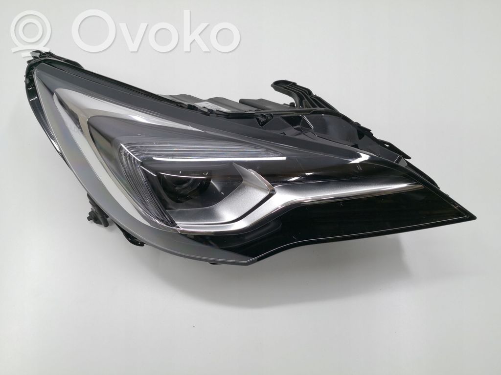 Opel Astra K Scheinwerfer 