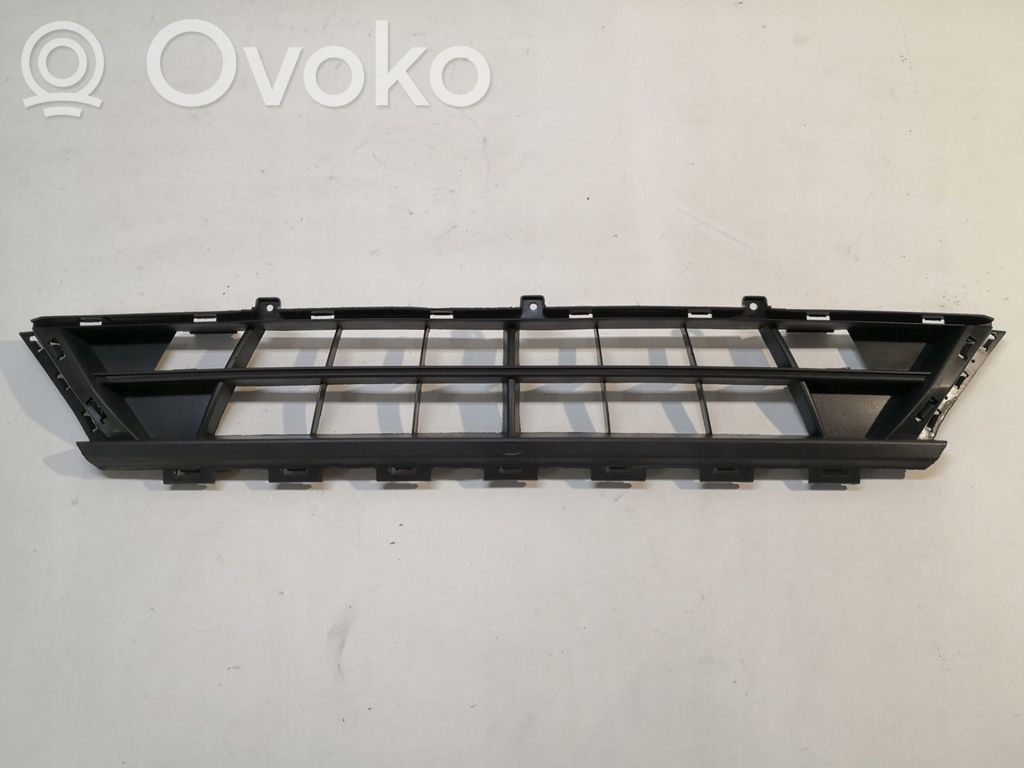 Ford Transit Custom Front bumper lower grill 