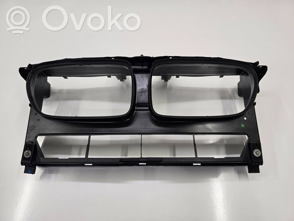 BMW X3 F25 Wlot / Kanał powietrza intercoolera 