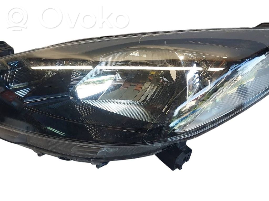 Mazda 2 Headlight/headlamp 