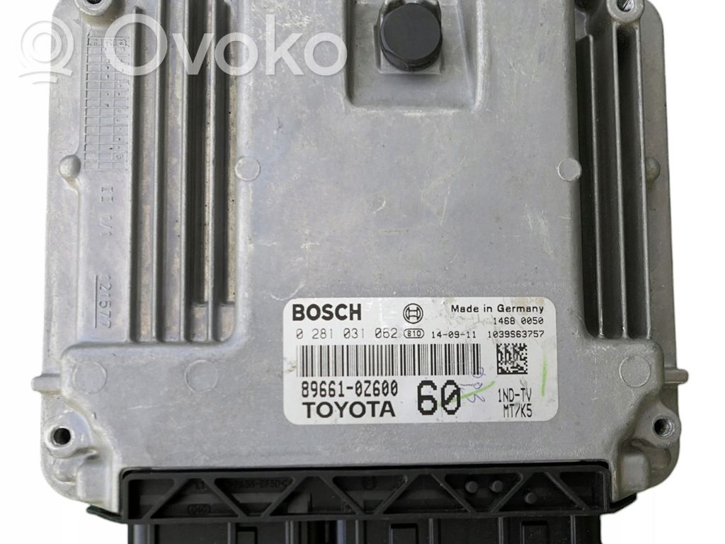 Toyota Auris 150 Engine control unit/module 