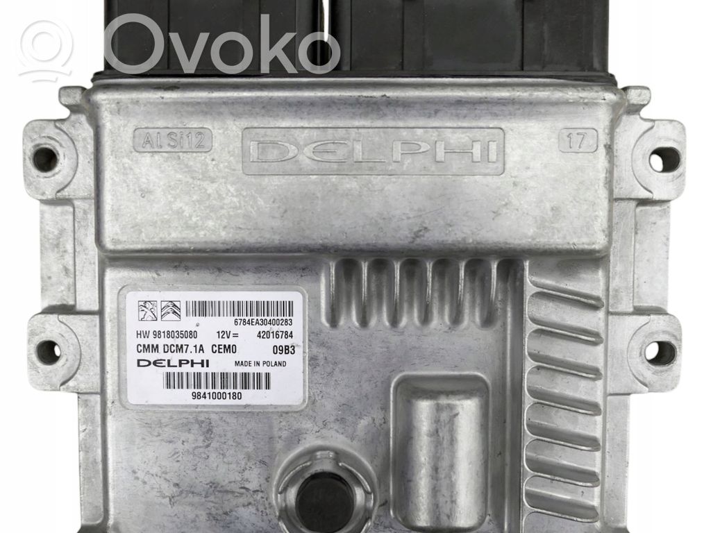Opel Vivaro Engine control unit/module 