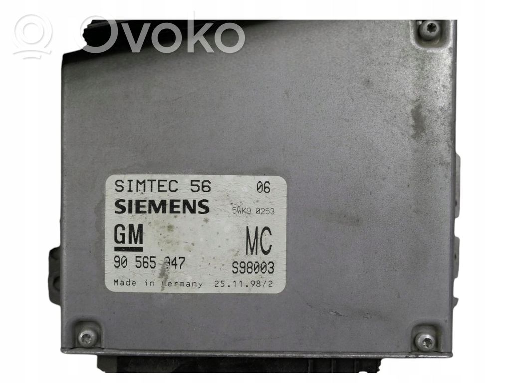 Opel Omega B2 Engine control unit/module 
